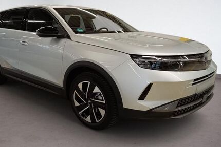 Opel Grandland (X) 3.592 km 29.990 € Bremen 28779