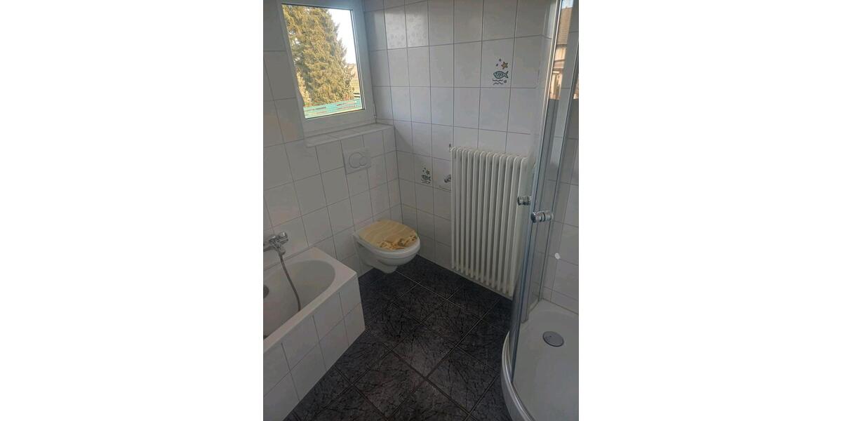 Etagenwohnung Wehringen - 3 Zimmer, 72 m&sup2;, 720&euro; | Angebot:24649715