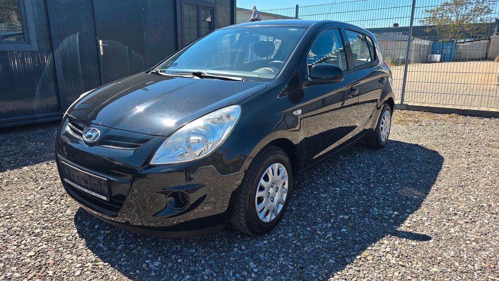 Hyundai i20 119.000 km 4.483 &euro; Schwetzingen 68723