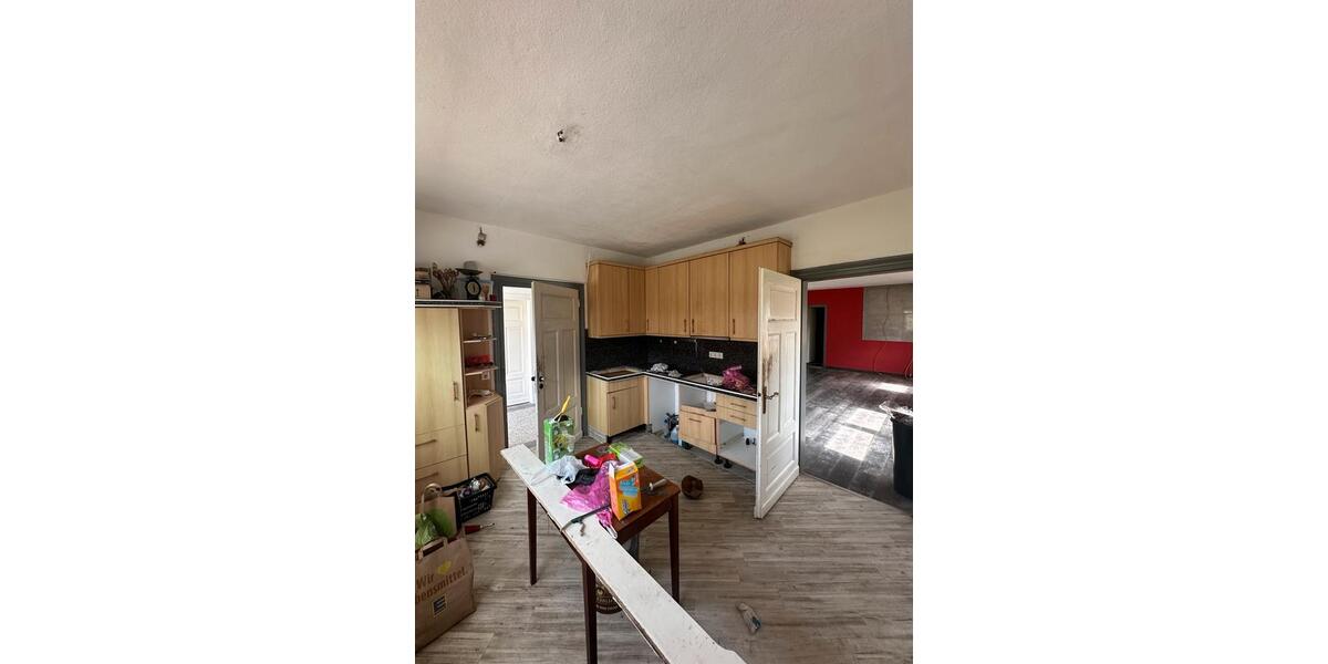 Einfamilienhaus Kalletal - 8 Zimmer, 200 m&sup2;, 225.000&euro; | Angebot:26193452