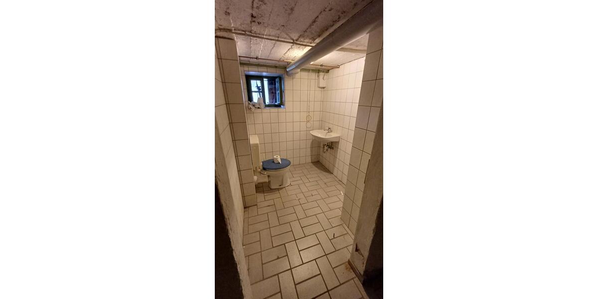 Einfamilienhaus Sankt Ingbert - 6 Zimmer, 141 m&sup2;, 189.000&euro; | Angebot:27076620