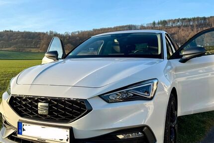 Seat Leon 38.101 km 22.900 &euro; Espenau 34314