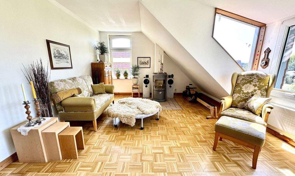 Mehrgenerationen-Wohnen auf großzügigem Grundstück 1 zimmer