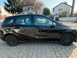 Mercedes-Benz B 180 CDI Automatik 1. Hand PDC SHZ 89.000 km 11.700 &euro; Neckarsulm 74172