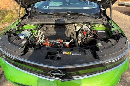 Opel Mokka 42.000 km 18.900 &euro; Malente 23714