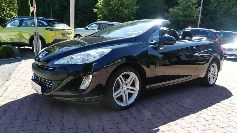 Peugeot 308 91.200 km 6.990 € Schneeberg 08289