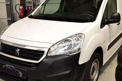 Peugeot Partner 101.500 km 7.800 &euro; Rosendahl 48720