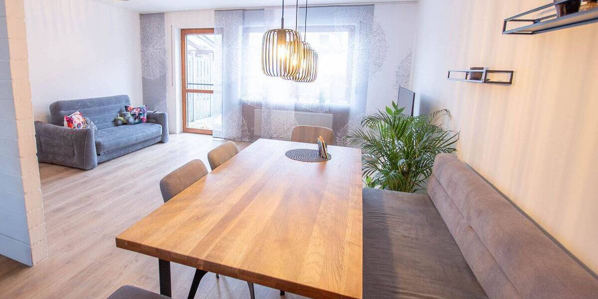 Reihenmittelhaus Amberg - 6 Zimmer, 116 m&sup2;, 369.000&euro; | Angebot:25985338