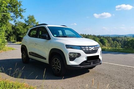 Dacia Spring 55.200 km 11.300 &euro; Leverkusen 51377