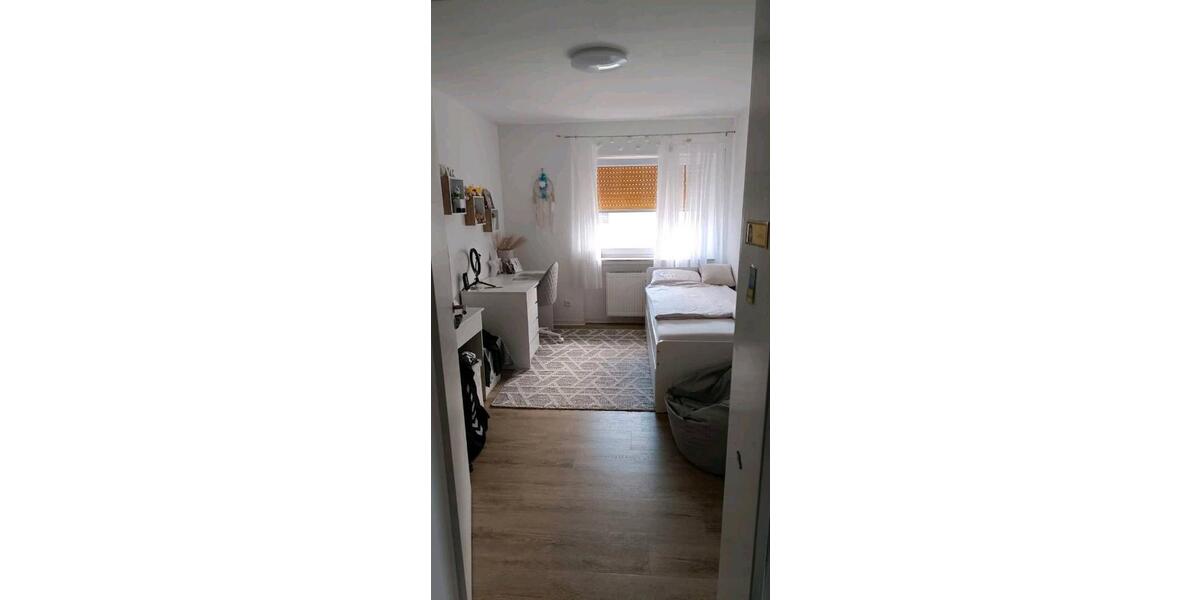Etagenwohnung Bietigheim - 3 Zimmer, 81 m&sup2;, 320.000&euro; | Angebot:26808289