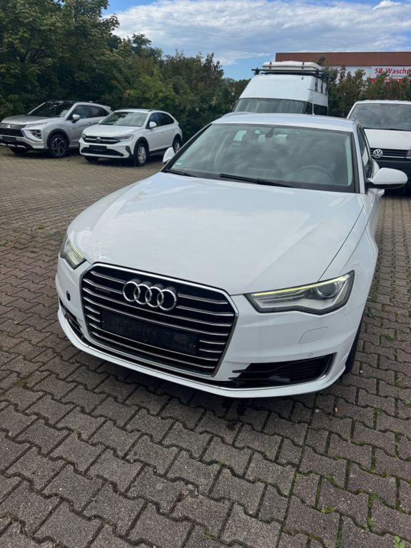 Audi A6 318.000 km 8.999 € Freiburg 79111