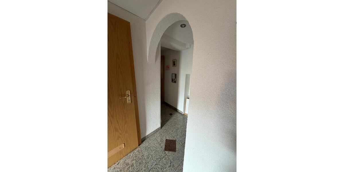 Doppelhaushälfte Crimmitschau - 6 Zimmer, 140 m&sup2;, 219.000&euro; | Angebot:26726116