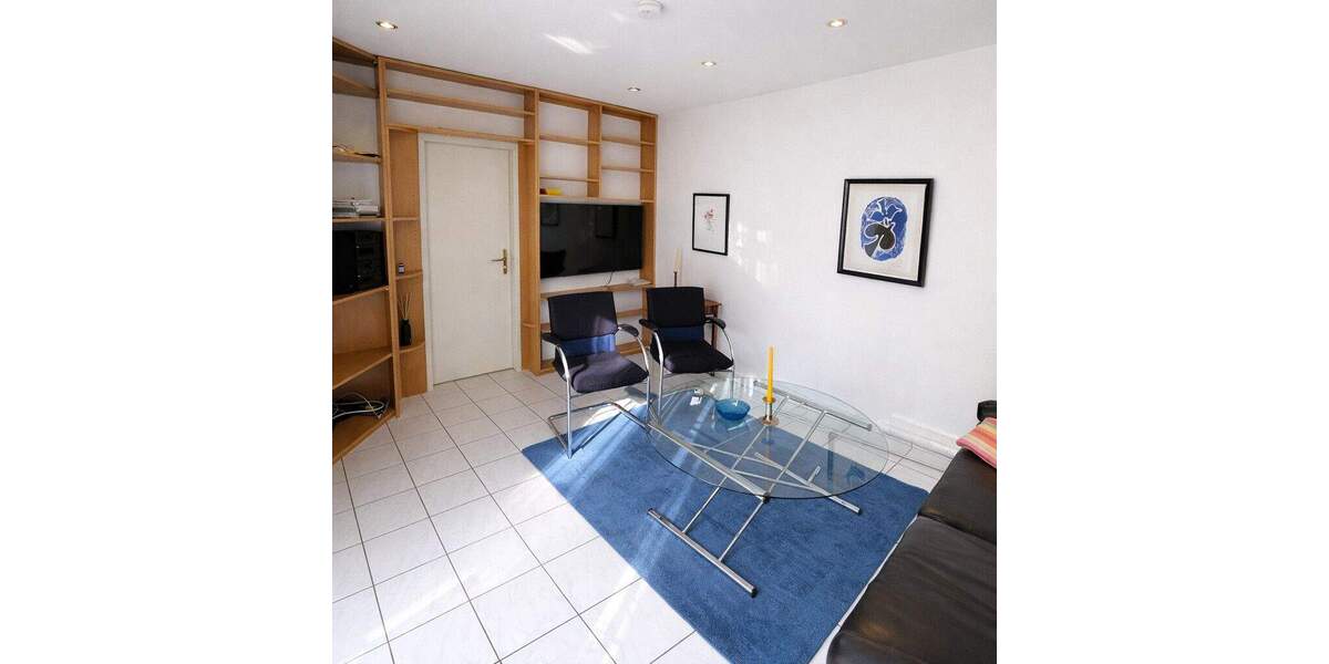 Etagenwohnung Frankfurt am Main Sachsenhausen - 2 Zimmer, 40 m&sup2;, 1.000&euro; | Angebot:25626444