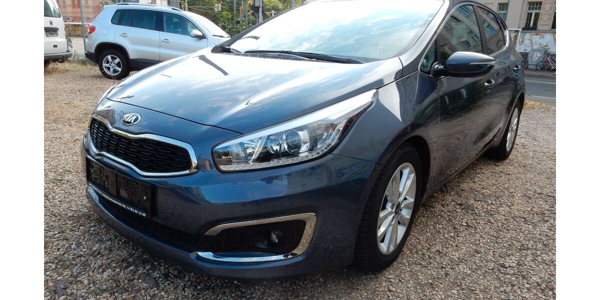 Kia ceed / Ceed 31.400 km 12.800 &euro; Leipzig 04177