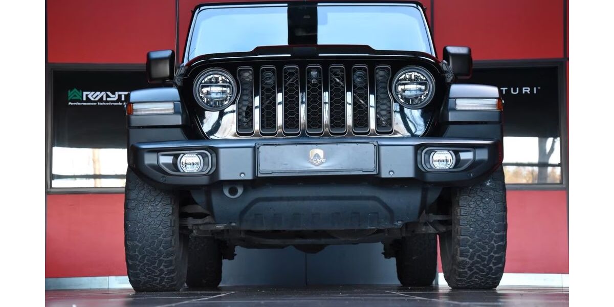 Jeep Wrangler 112.000 km 43.900 &euro; Reutlingen 72770