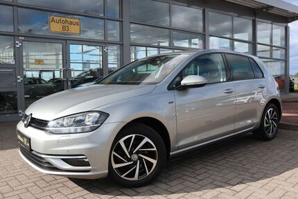 VW Golf 106.782 km 16.890 &euro; Bergen 29303