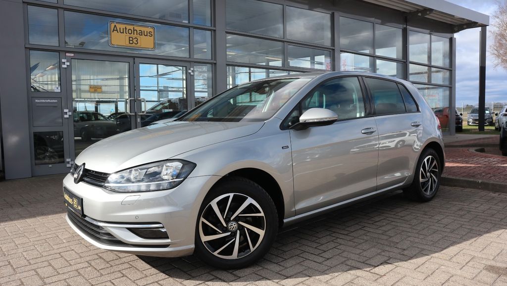 VW Golf 106.782 km 16.890 &euro; Bergen 29303