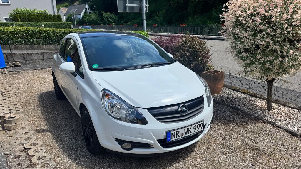 Opel Corsa 79.500 km 4.900 &euro; Isenburg 56271