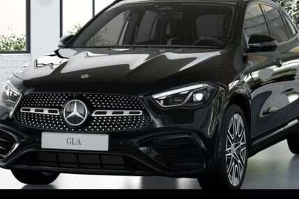Mercedes-Benz GLA 200 9.900 km 45.900 &euro; Nürnberg 90402