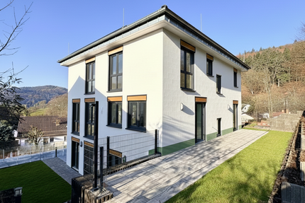 Haus zum Mieten in Ziegelhausen 6.000 € 285.65 m² 10 zimmer