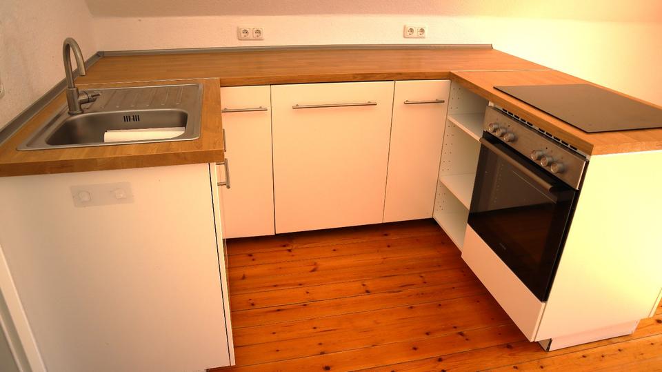 Einfamilienhaus Pfeffelbach - 8 Zimmer, 193 m&sup2;, 180.000&euro; | Angebot:27158183