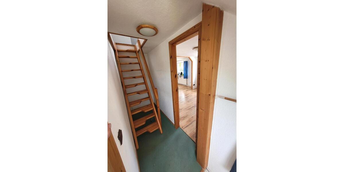 Dachgeschoßwohnung Großsolt - 4 Zimmer, 103 m&sup2;, 170.000&euro; | Angebot:27002891