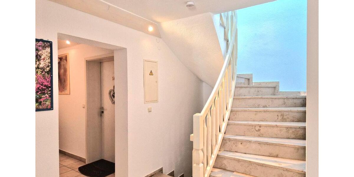 Dachgeschoßwohnung Rinchnach - 3 Zimmer, 75 m&sup2;, 119.000&euro; | Angebot:26502327
