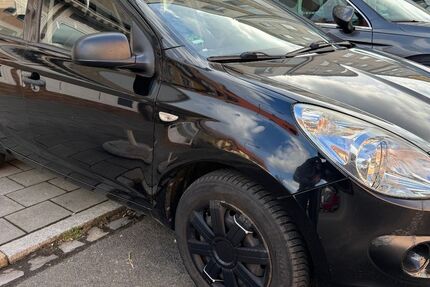 Hyundai i20 186.647 km 1.500 &euro; Nürnberg 90480