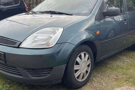 Ford Fiesta 265.000 km 1.299 &euro; Emstek 49685