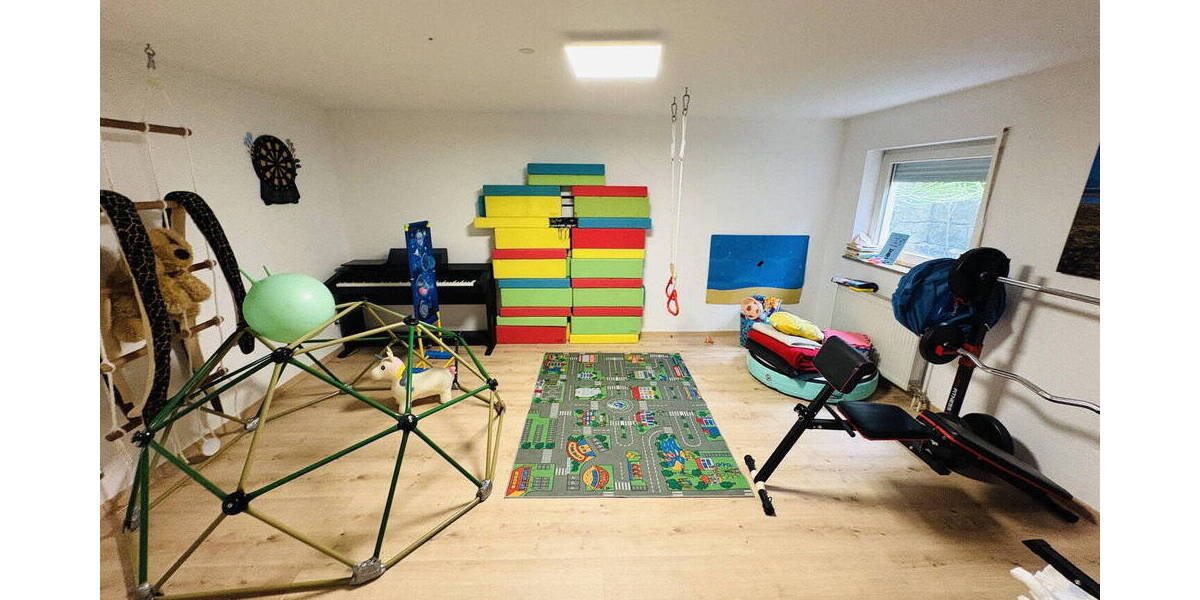 Reihenendhaus Eschbach - 6 Zimmer, 184 m&sup2;, 639.000&euro; | Angebot:26376896