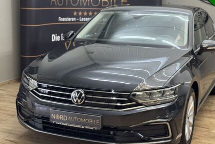 VW Passat 43.726 km 22.300 &euro; Rastede/ Wahnbek 26180
