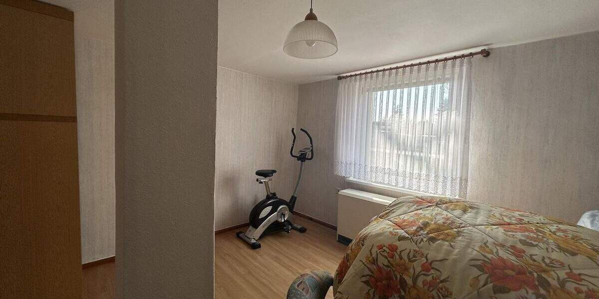Einfamilienhaus Bliesdorf Metzdorf - 6 Zimmer, 166 m&sup2;, 120.000&euro; | Angebot:25877366