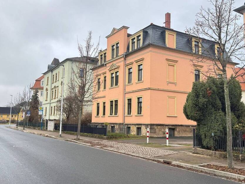 Mehrfamilienhaus vermietet zum Verkauf