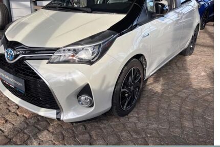 Toyota Yaris 83.200 km 12.790 &euro; Sonneberg 96515