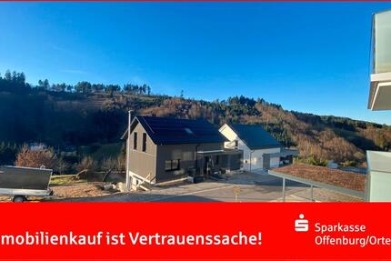 Wohnung Oberkirch - 4 Zimmer, 102 m&sup2;, 1.215&euro; | Angebot:24570782