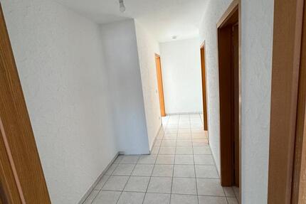 Wohnung Rielasingen-Worblingen Worblingen - 3.5 Zimmer, 90 m&sup2;, 310.000&euro; | Angebot:26048611