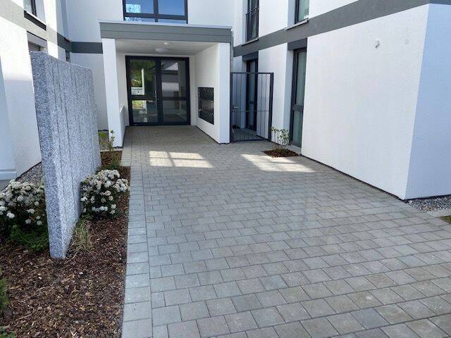 Neuwertige 4 Zimmerwohnung in Radolfzell zu vermieten - ruhige Lage