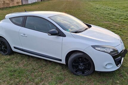 Renault Coupe 152.026 km 2.890 &euro; Kirchberg 88484