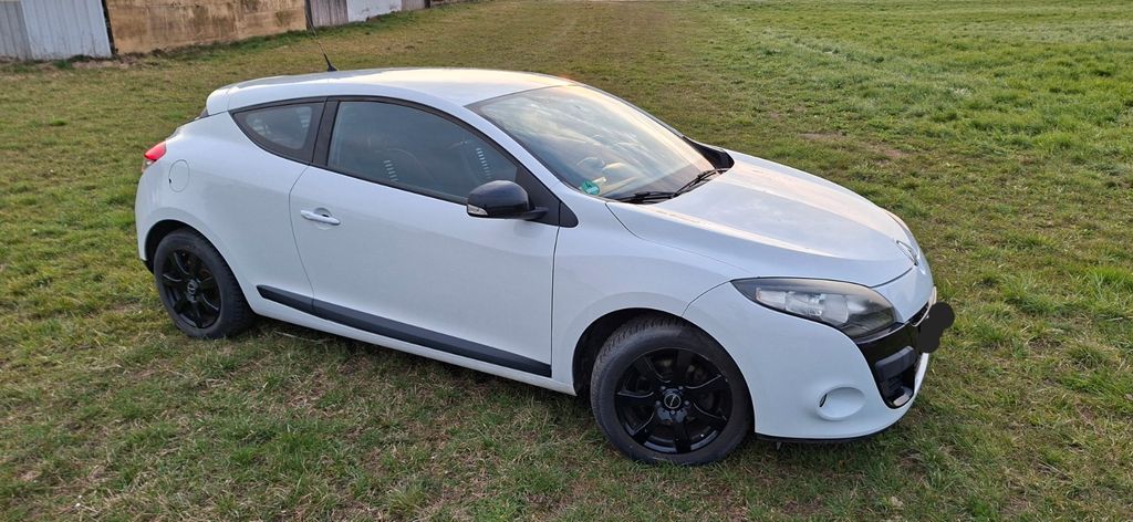 Renault Coupe 152.026 km 2.890 &euro; Kirchberg 88484