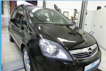Opel Zafira 196.000 km 5.950 € Florstadt­­­ 61197