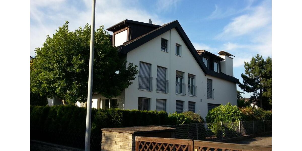 Dachgeschoßwohnung Kolitzheim - 5 Zimmer, 110 m&sup2;, 880&euro; | Angebot:24884524