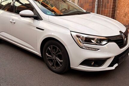 Renault Megane 162.000 km 7.890 &euro; Suhl 98529