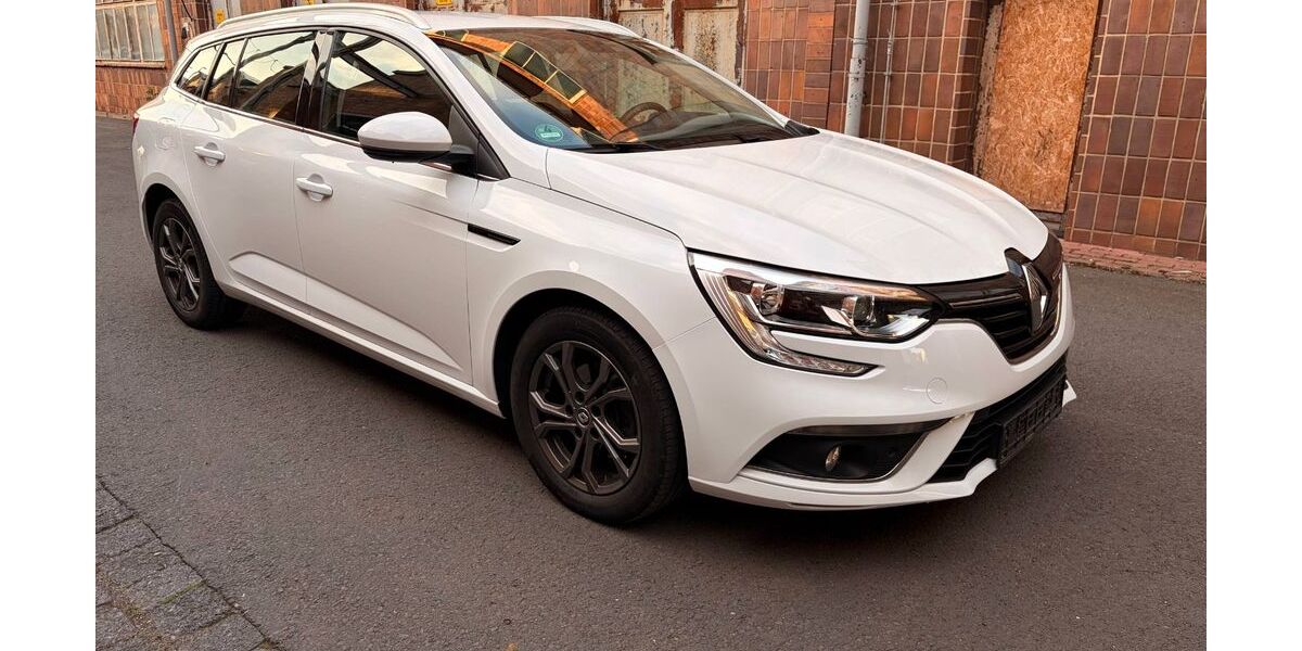 Renault Megane 162.000 km 7.890 &euro; Suhl 98529