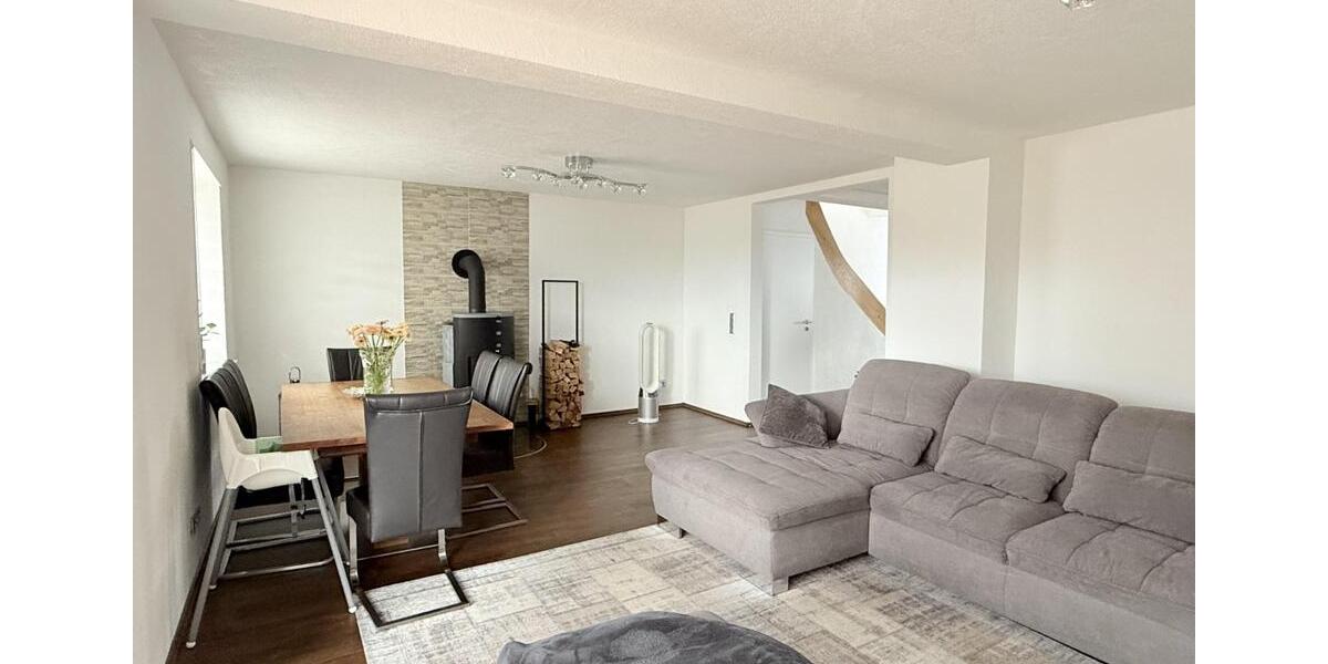 Moderne 4-ZKB-Wohnung mit Sauna, Balkon und Einbauküche 4 zimmer