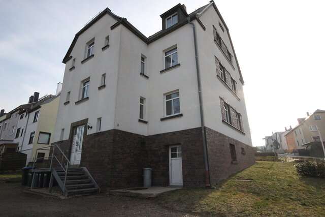 Wohnung zum Mieten in Lengenfeld 260 € 50.58 m²