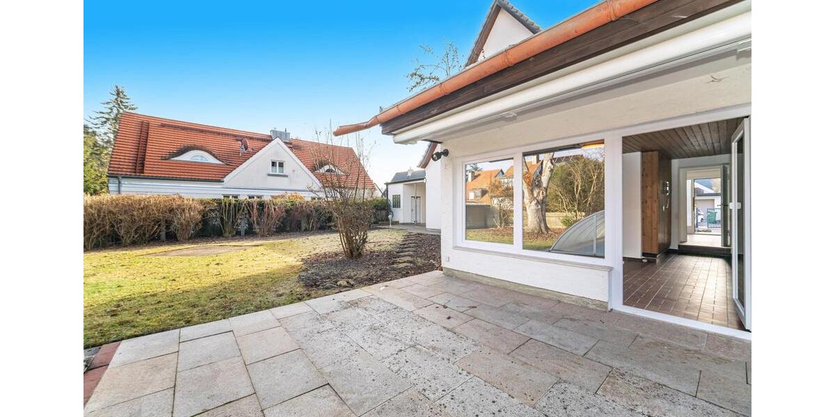 Einfamilienhaus Grünwald - 6 Zimmer, 210 m&sup2;, 4.200&euro; | Angebot:24571196