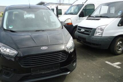 Ford Transit 104.400 km 6.990 &euro; Paderborn 33104