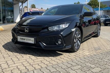 Honda Civic 46.600 km 15.990 € Braunschweig 38124