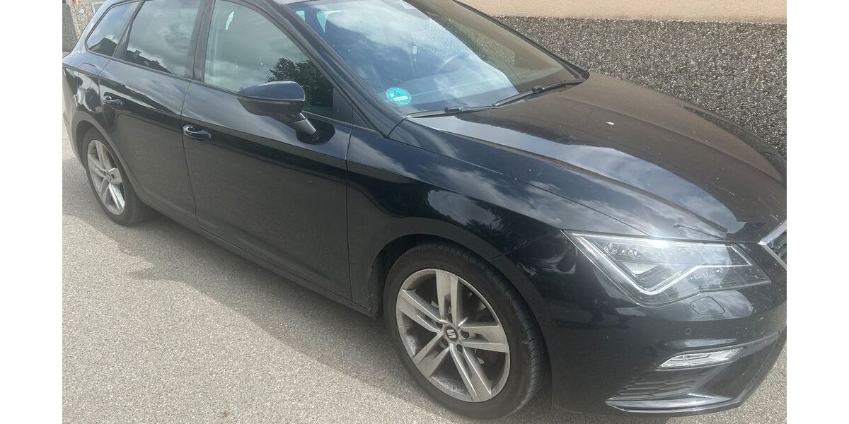 Seat Leon 137.000 km 10.900 &euro; Vohburg 85088