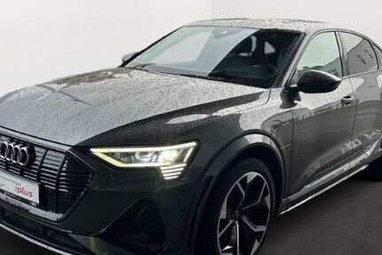 Audi e-tron 28.900 km 40.990 &euro; Waldshut-Tiengen 79761